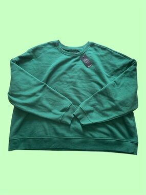 Original Use Green Long Sleeve Crewneck Sweater